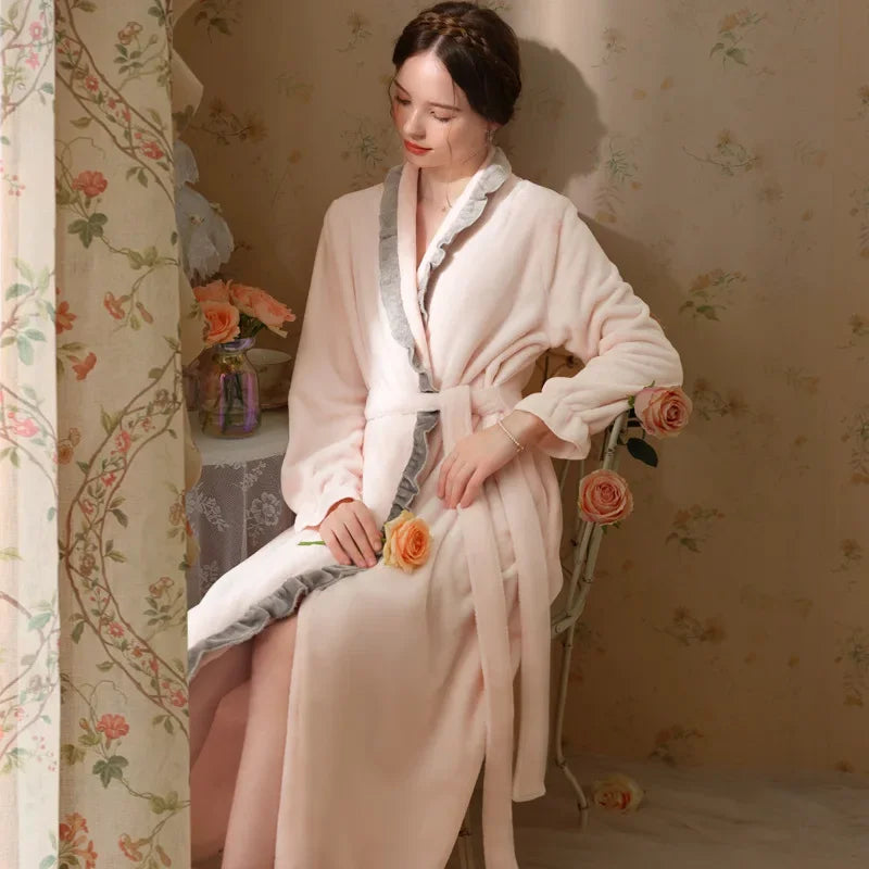 Elegant Pink Flannel Long Robe – Women’s French Court Style Winter Loungewear & Bathrobe